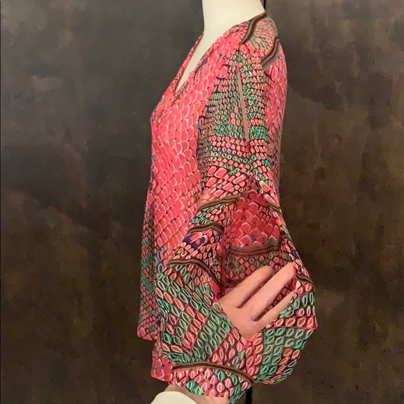 Top - Picture 8 of 8